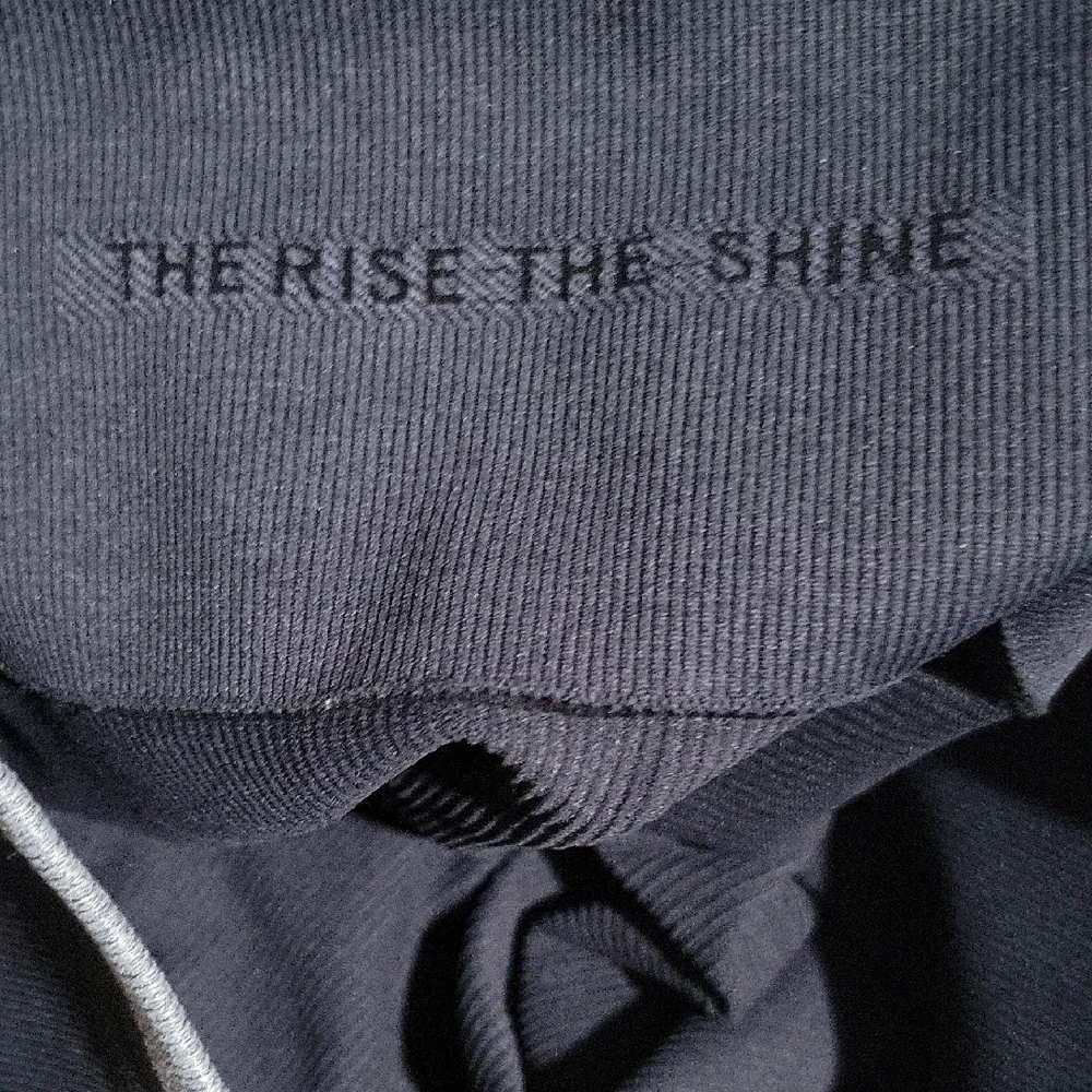 Vuori Shaping Ribbed Leggings Size M EUC - Picture 2 of 3